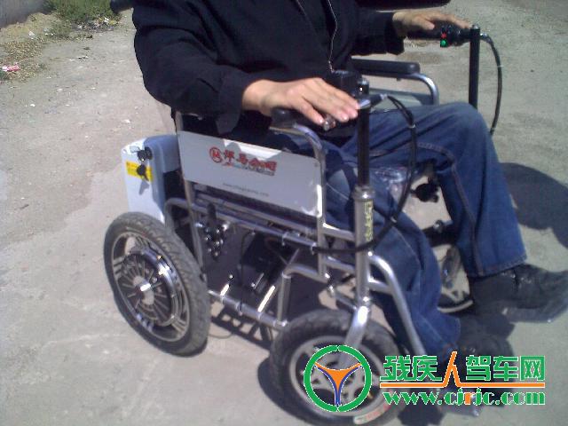 悍马:电动轮椅